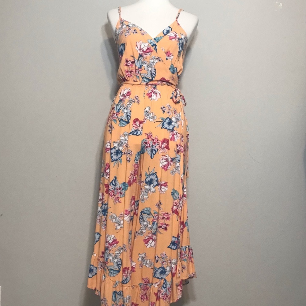 CHELSEA & VIOLET Floral Wrap Wide Ruffled Leg Jumpsuit Size Small